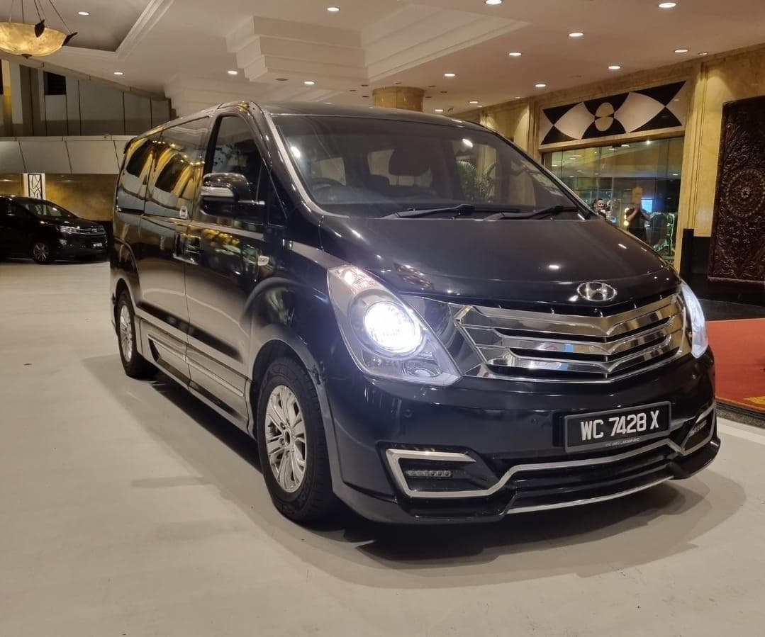 Hyundai Starex 2021