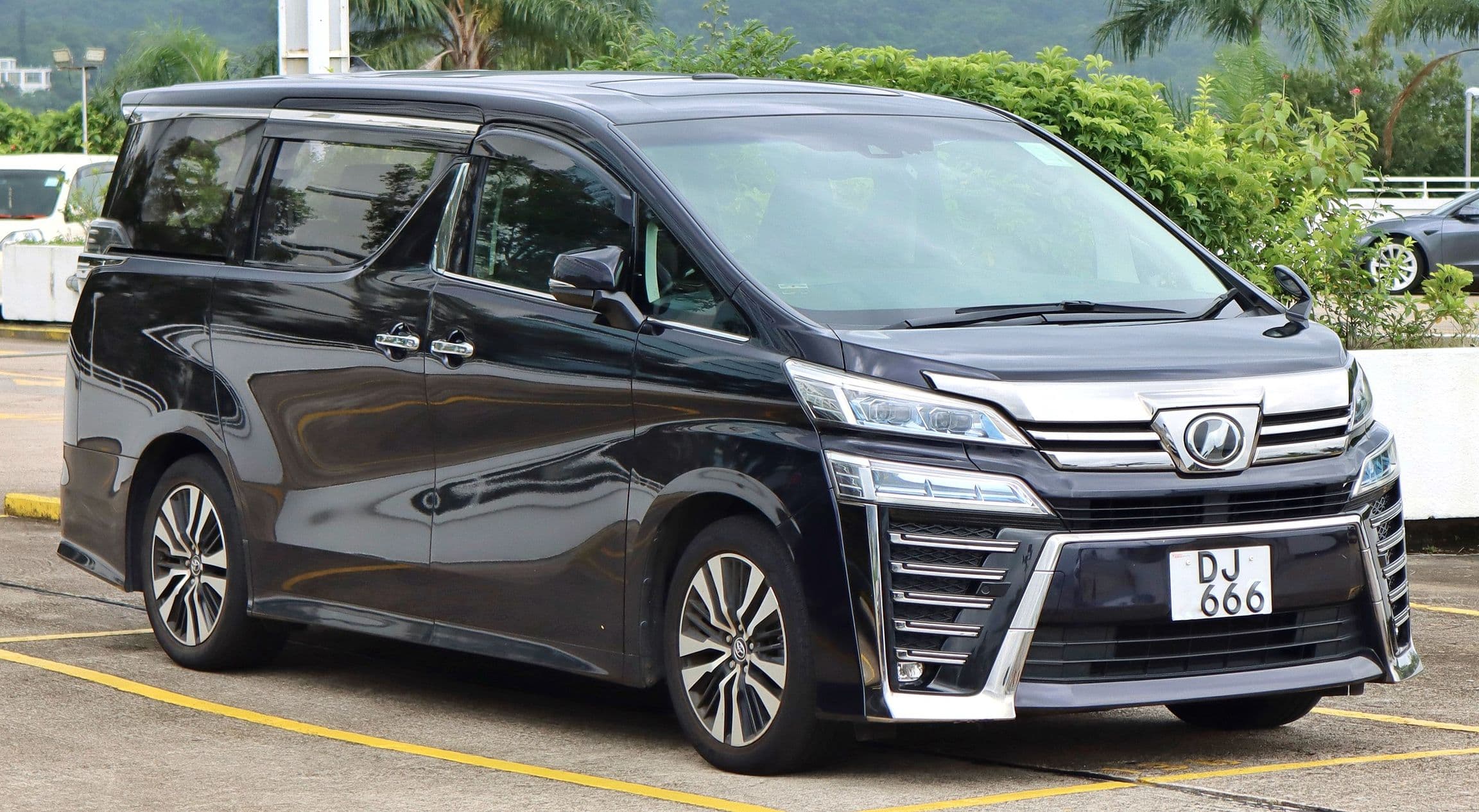 Toyota Vellfire (Alphard 2021)