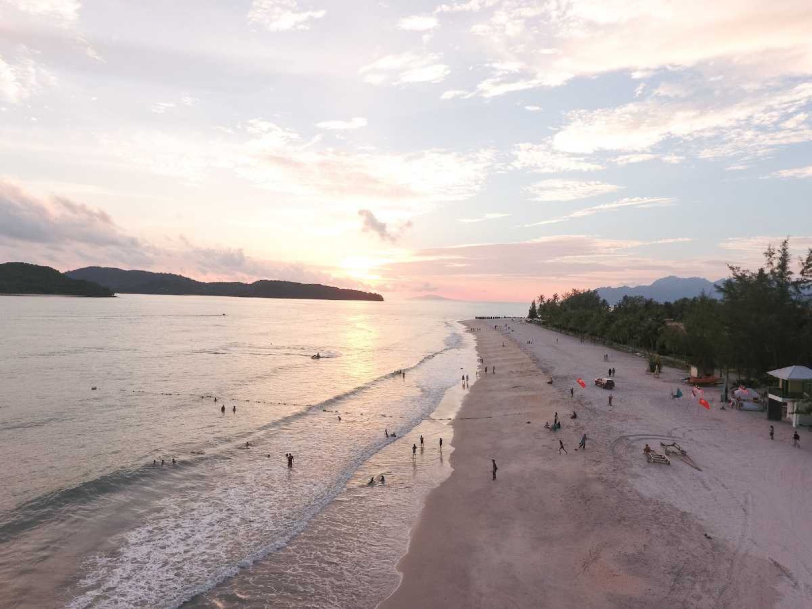 Pantai Cenang