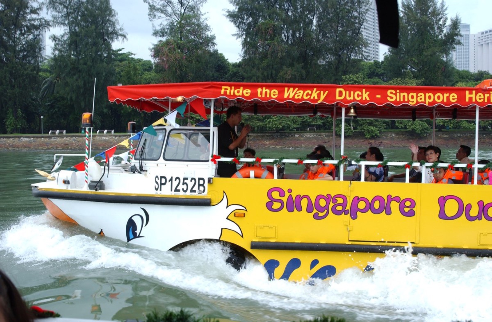 Singapore DUCKtours