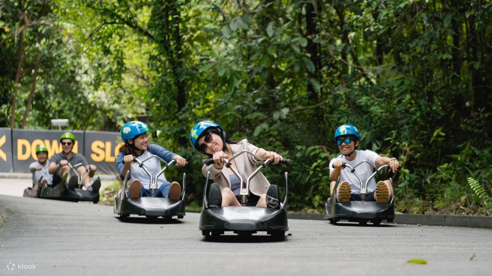 Day Sentosa Island Tour + Luge Ride